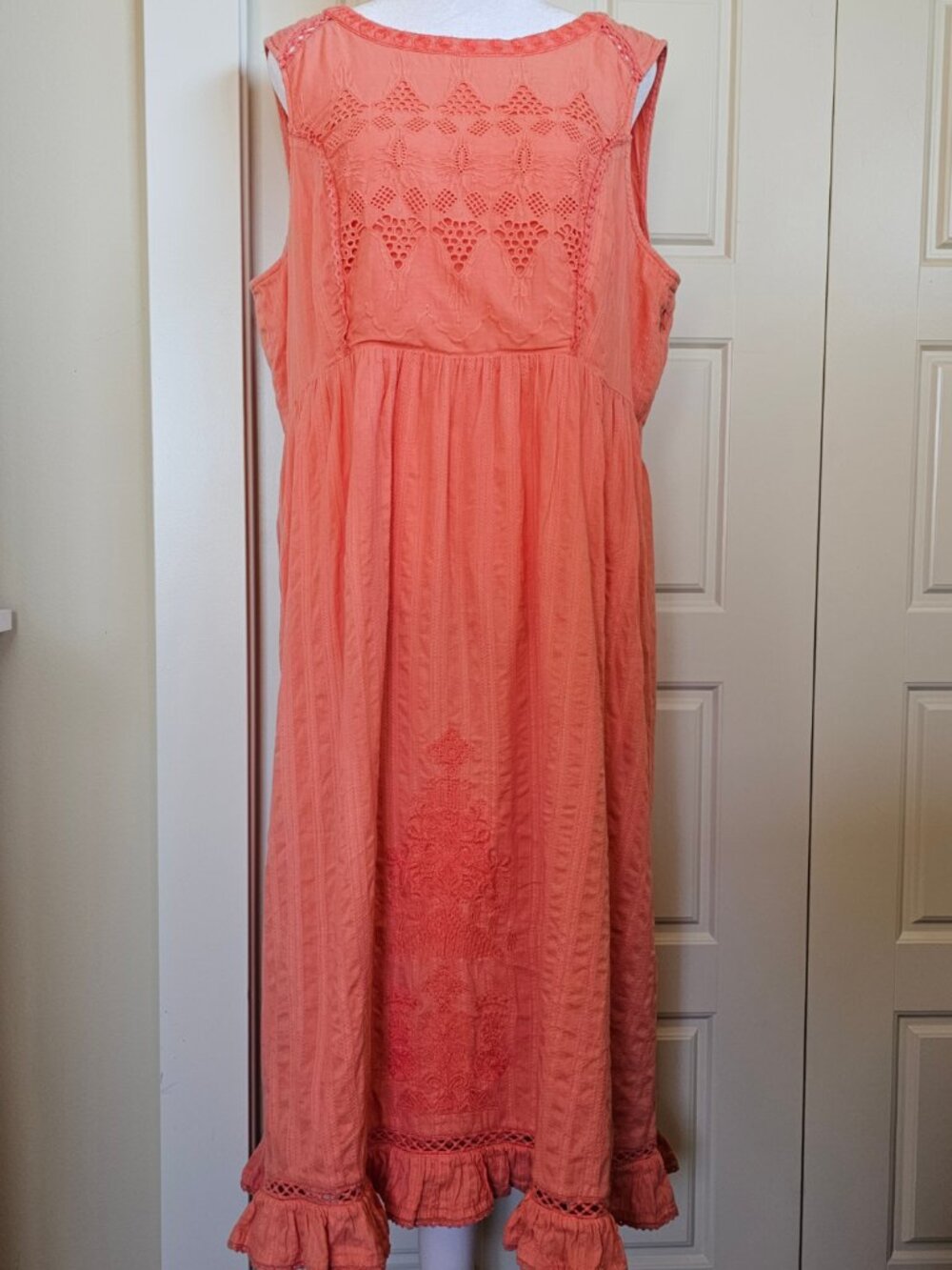 Sundance Relish the Day Dress Large Coral Cotton Eyelet Boho Ruffle Midi